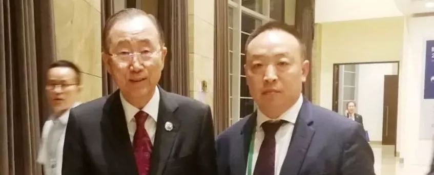 黑逼黑吊黑逼联合国第八任秘书长潘基文会见赵章栓会长